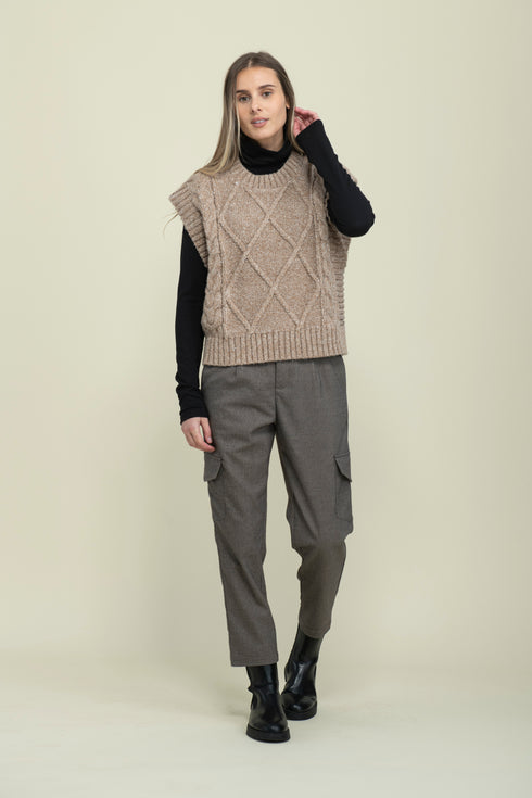 Isabella-Sweater Vest